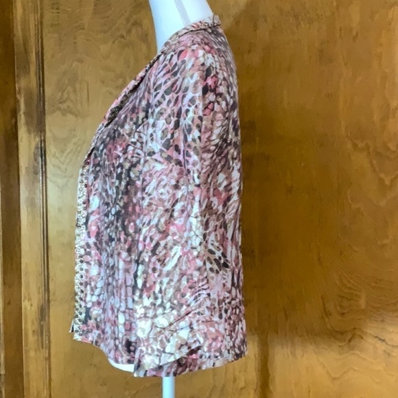 Chico”s Abstract Print Jacket w/ Beading - EUC - Picture 3 of 7